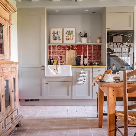 Holiday home Le Domaine De Richebourg - Pierres D'histoire