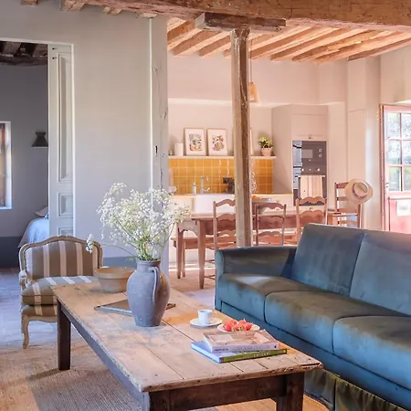 Le Domaine De Richebourg - Pierres D'histoire