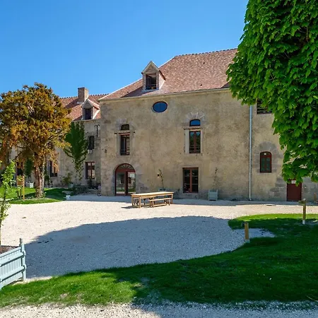 Le Domaine De Richebourg - Pierres D'histoire *