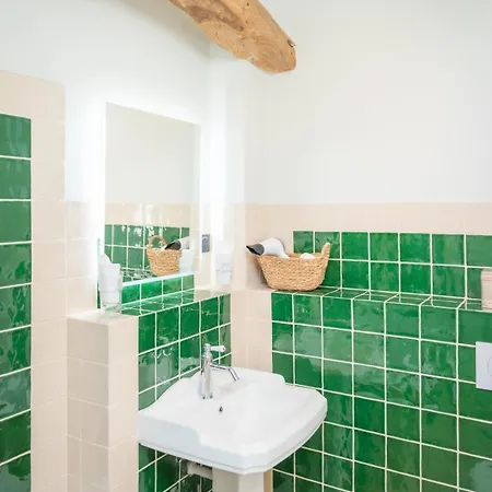 Feriehus Le Domaine De Richebourg - Pierres D'histoire