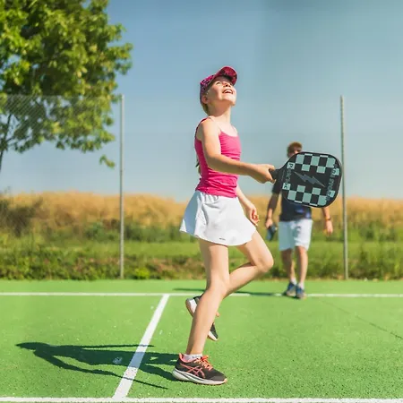 Feriehus Le Domaine De Richebourg - Pierres D'histoire *