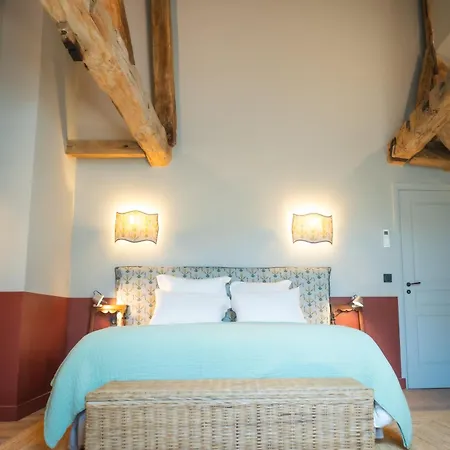 Feriehus Le Domaine De Richebourg - Pierres D'histoire