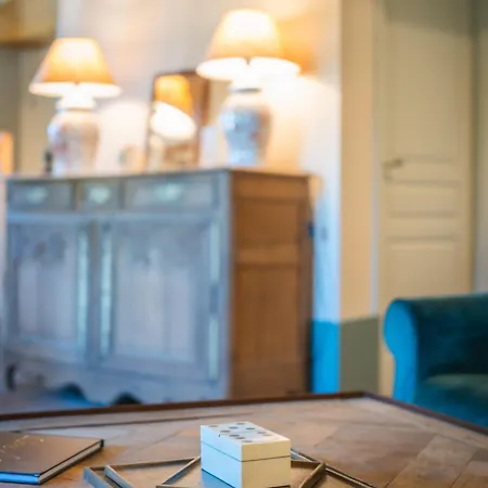 Le Domaine De Richebourg - Pierres D'histoire *